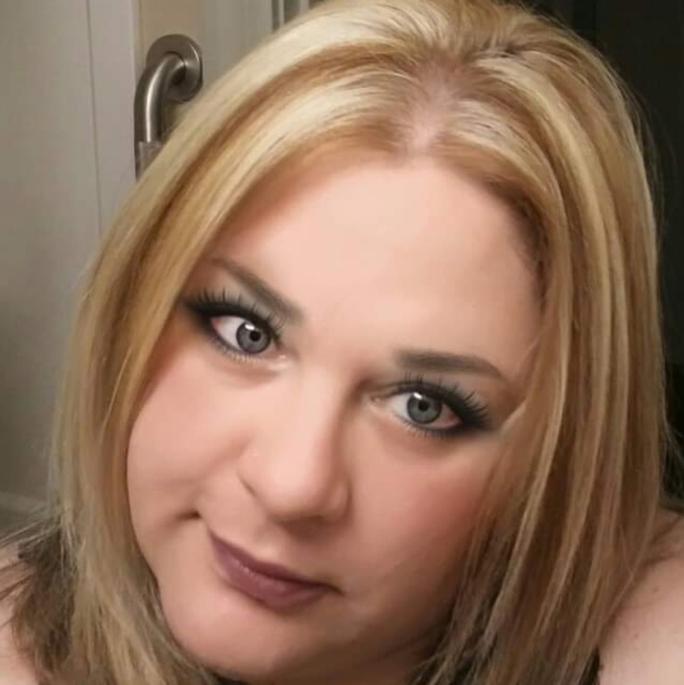 Meet your Posher, Kara